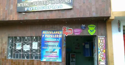 MISCELANEA Y PAPELERIA CL 22H CRA 112A MISCELANEA Y PAPELERIA CL 22H CRA 112A